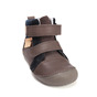 570B - Chocolate